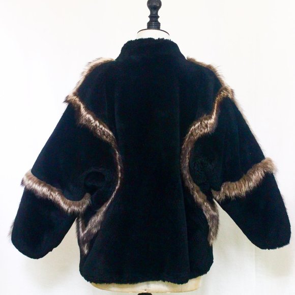 Designer Mouton sheep skin and racoon trim jacket - Picture 2 of 4